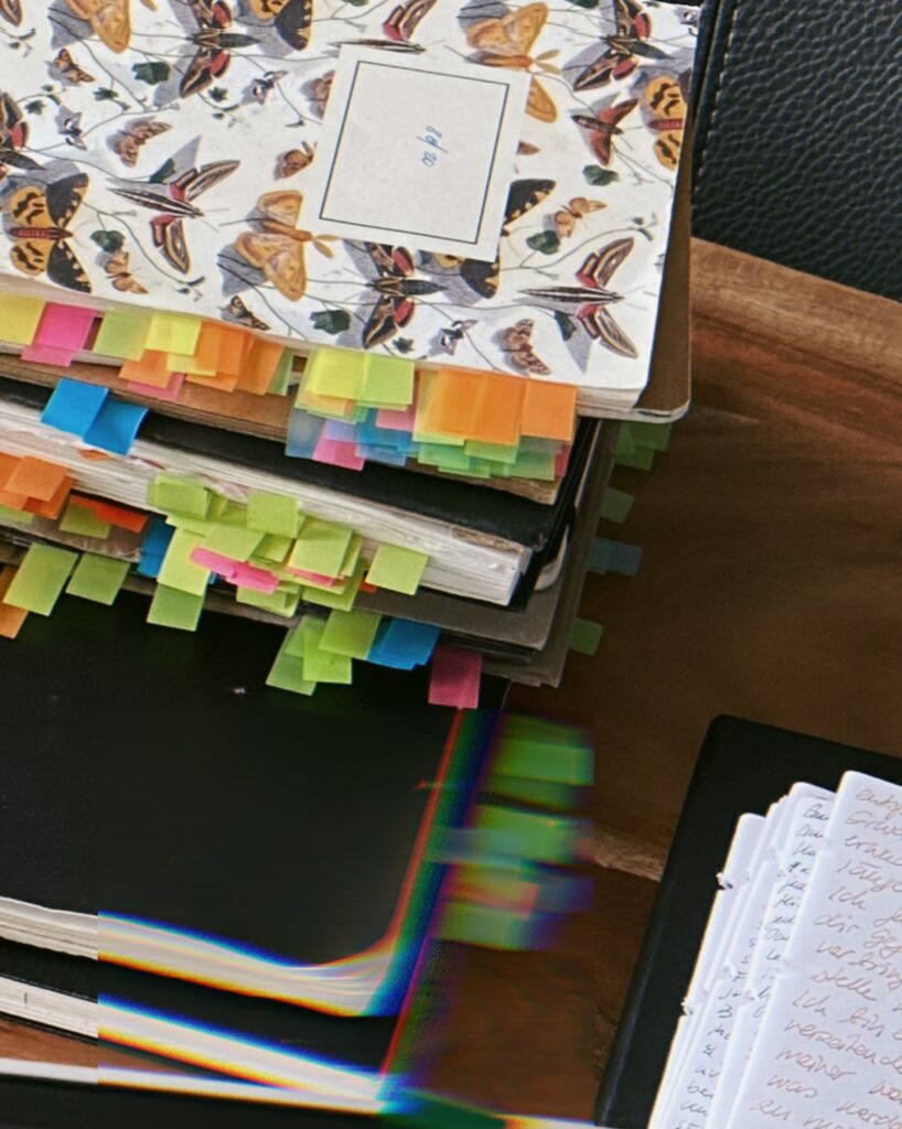 für schritt um welle nach Moment Vorbereitungen, Notizbücher, erste Testdrucke, hinter den Kulissen, making of